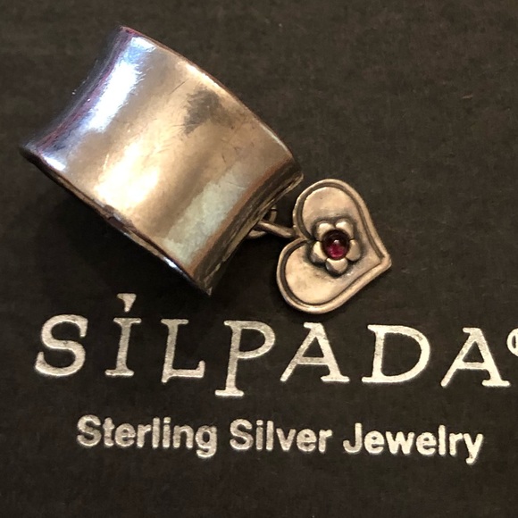 Vintage Sterling Silver Garnet Reversible Heart Charm Ring Size 7 - Picture 8 of 16